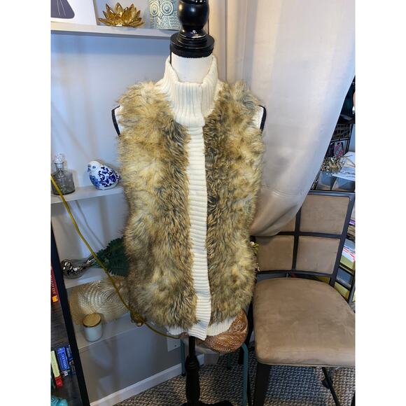 Michael Kors Jackets & Blazers - Michael Kors Faux-Fur Cream Button Front Sweater Vest size Small Brown Tan Fur
